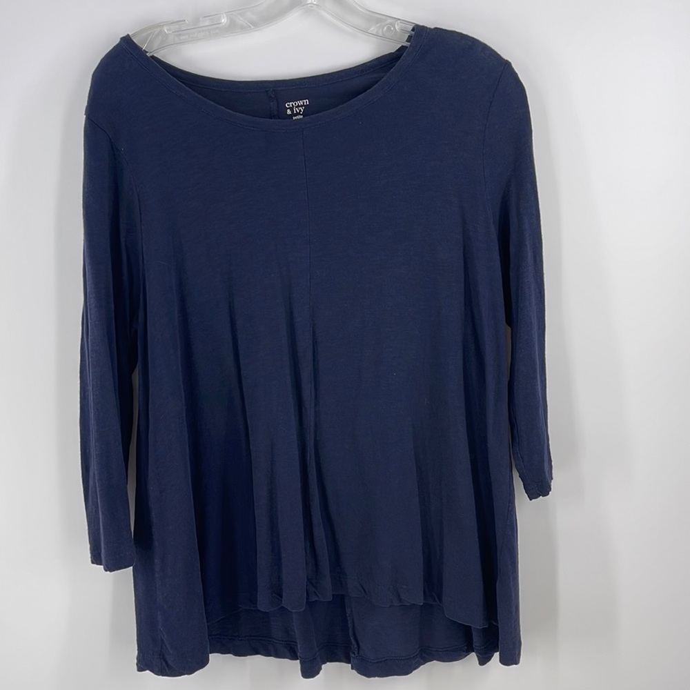 Crown & Ivy‎ blue quarter sleeve shirt